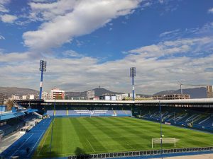 Željezničar-Velež stadion grbavica u sarajevu travnjak i tribine