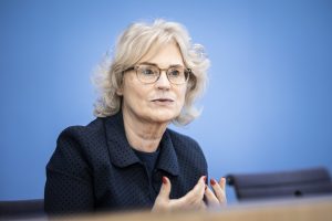 Christine Lambrecht, njemačka ministrica odbrane, ostavka, rat u Ukrajini