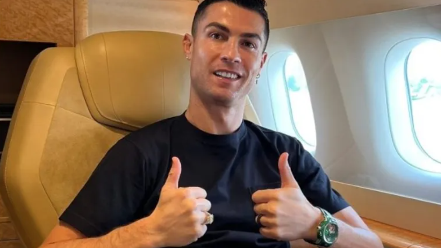 Ime sata napravljenog za Ronalda je Caviar Flying Tourbillon Tsavorite, a sat je izrađen od bijelog zlata i dragog kamenja