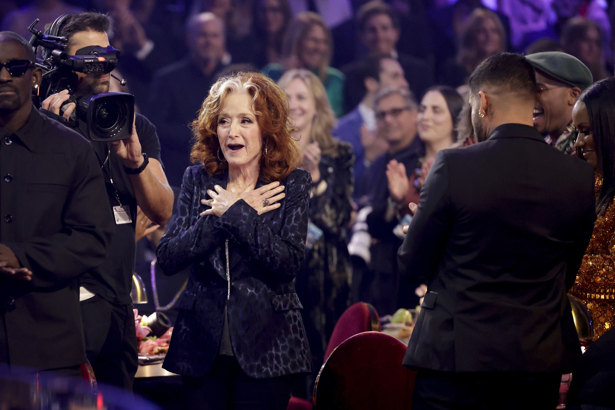 Muzičarka (73) Bonnie Raitt na Grammyjima je pobijedila pjesmom Just Like That, osvojila je nagradu za pjesmu godine