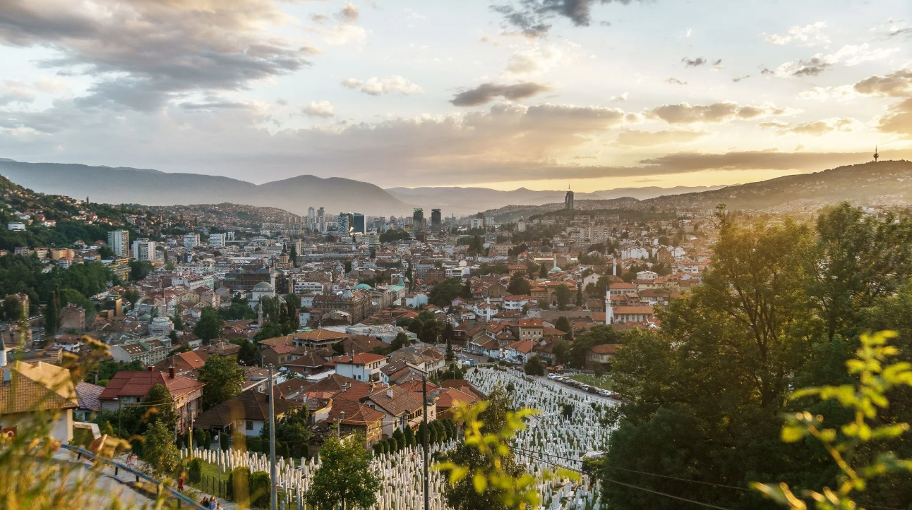 Süddeutsche Zeitung je objavio članak o Balkanu kao novoj turističkoj destinaciji. Autor se obraća Nijemcima koji žele na doživjeti avanturu