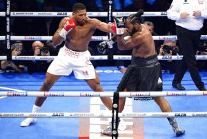 U glavnoj borbi subotnje priredbe u londonskoj 02 Areni Anthony Joshua pobijedio je Jermainea Franklina jednoglasnom odlukom sudija