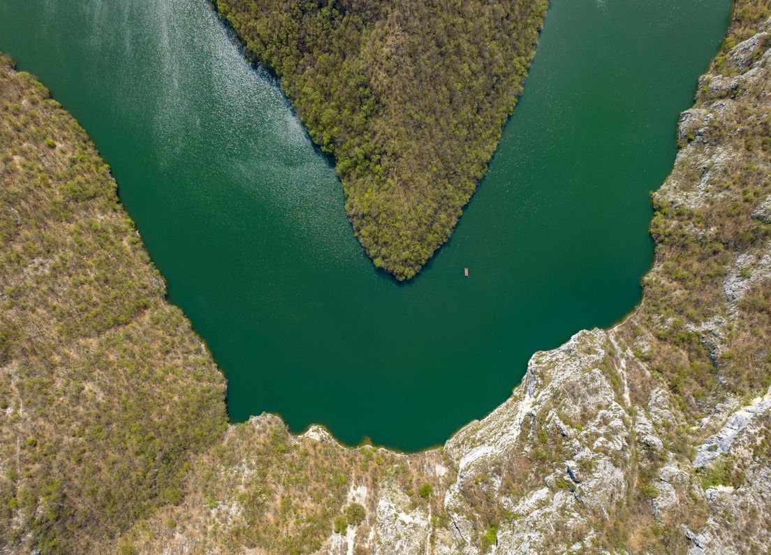 Fotograf Boris Trogrančić oduševljava senzacionalnim kadrovima, ovih dana pronašao je još jedan dragulj - kanjon rijeke Vrbas.