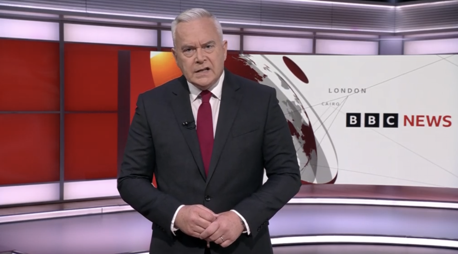 Huw Edwards našao se u centru medijskog skandala nakon što je optužen da je platio tinejdžeru 35.000 funti za eksplicitne slike