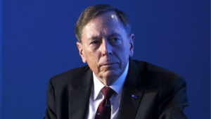 david petraeus Ukrajina CIA